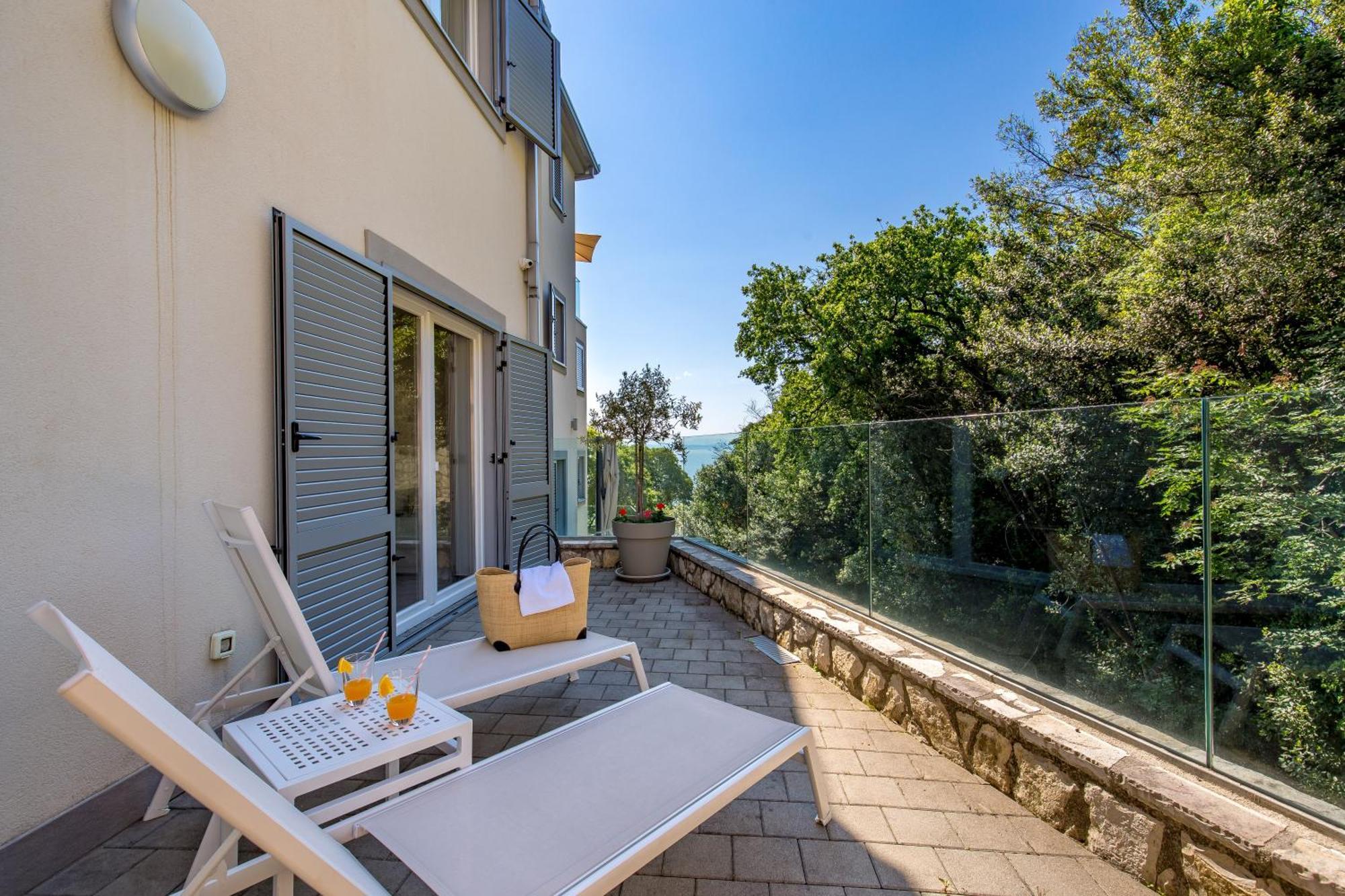 Plage Lovran Residence Eksteriør billede